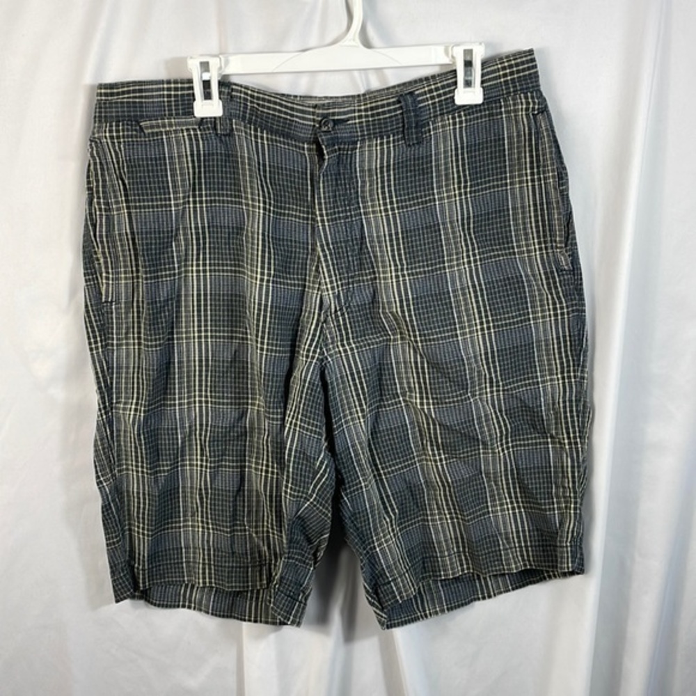 Tommy Bahama Men's Silk/Linen Blend Shorts Size 36